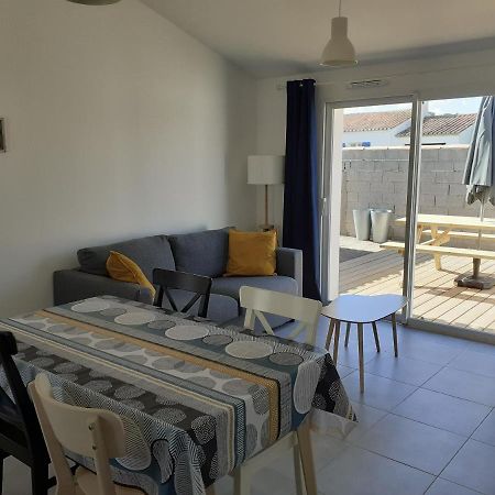 Maison Neuve Au Calme Proche Centre-Ville Et Plages Villa Ноармутие-ан-л'Ил Екстериор снимка